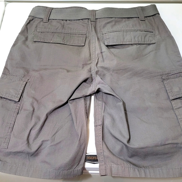 DKNY Male Shorts - Picture 2 of 4